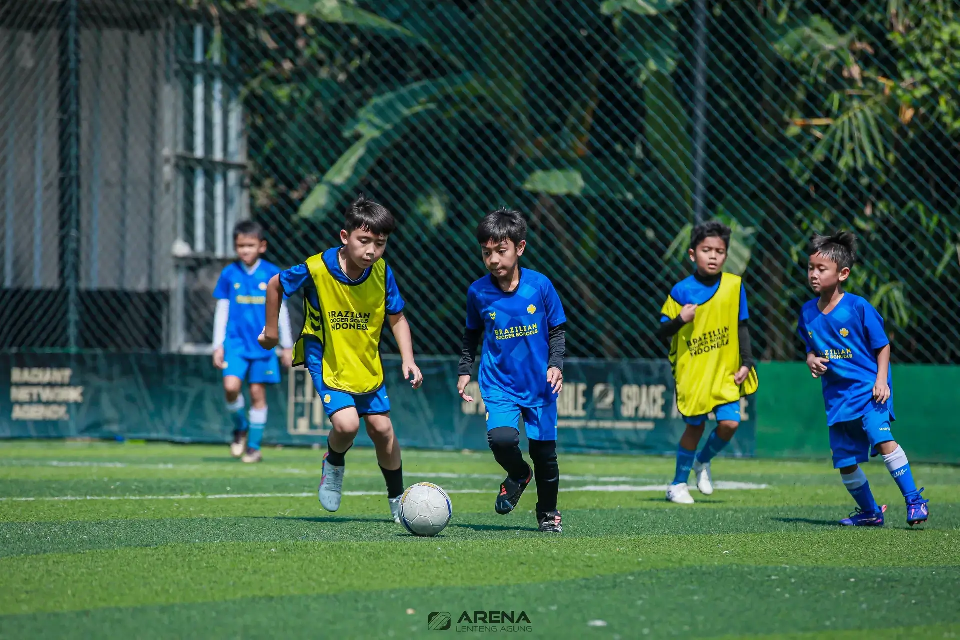 manfaat sepak bola untuk anak